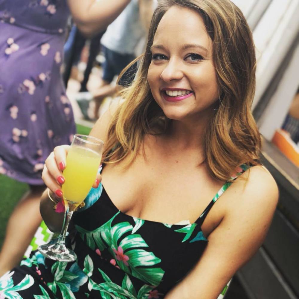 Meet your Posher, Evelina